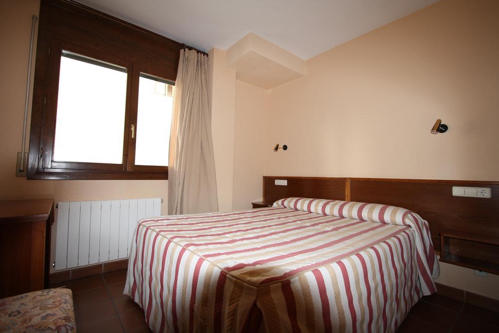 Apart-Hotel Selva Nevada La Virgen de la Vega Екстериор снимка