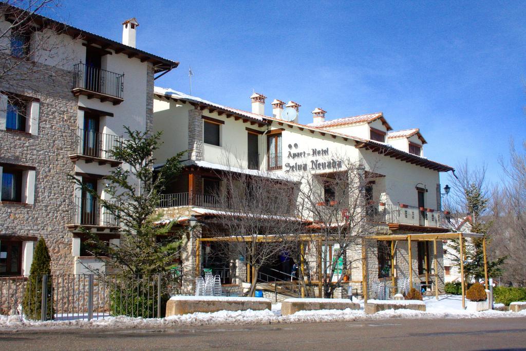 Apart-Hotel Selva Nevada La Virgen de la Vega Екстериор снимка