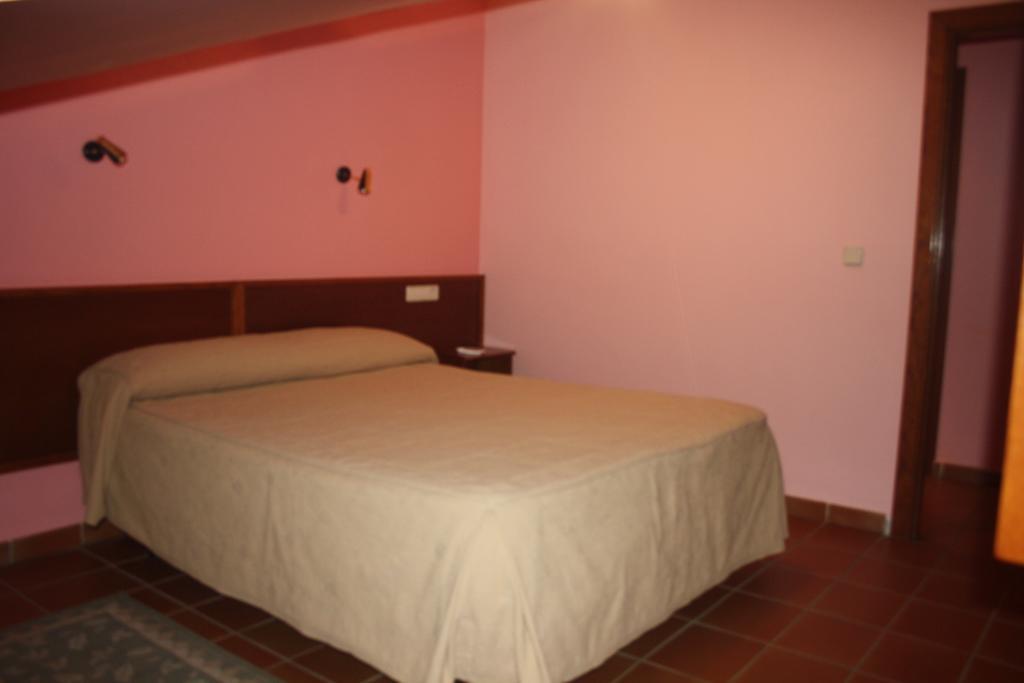 Apart-Hotel Selva Nevada La Virgen de la Vega Стая снимка