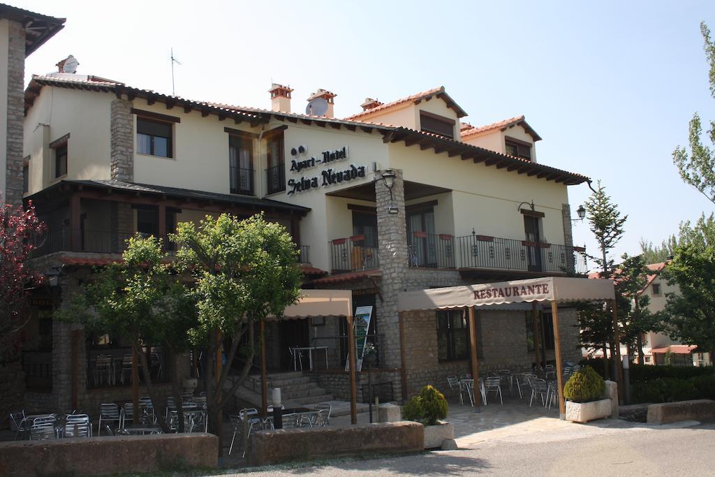 Apart-Hotel Selva Nevada La Virgen de la Vega Екстериор снимка